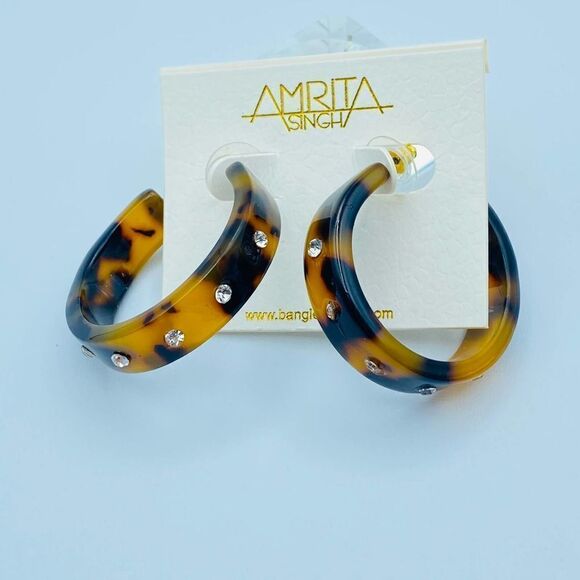 Amrita Singh Tortoise Resin Crystal Hoop Earrings - Picture 1 of 5
